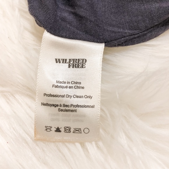 Wilfred dress from Aritzia - Picture 5 of 5